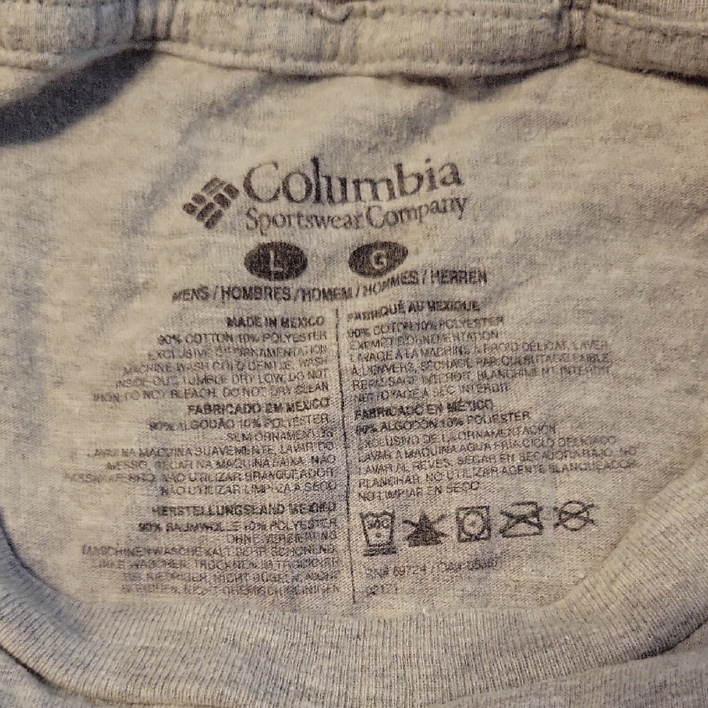 Columbia Heather Gray Rocky Mountains Graphic T-Shirt - Picture 2 of 10